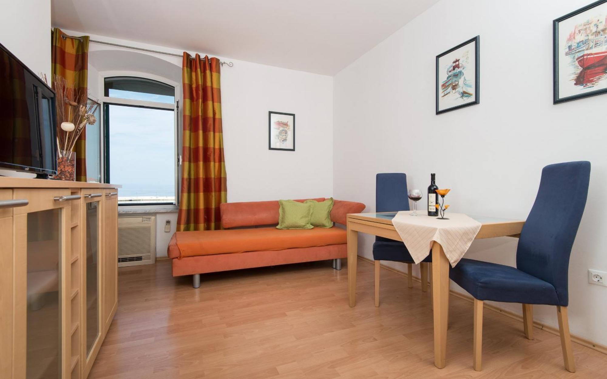 Apartments La Vitta - Ante I Matija Makarska Room photo