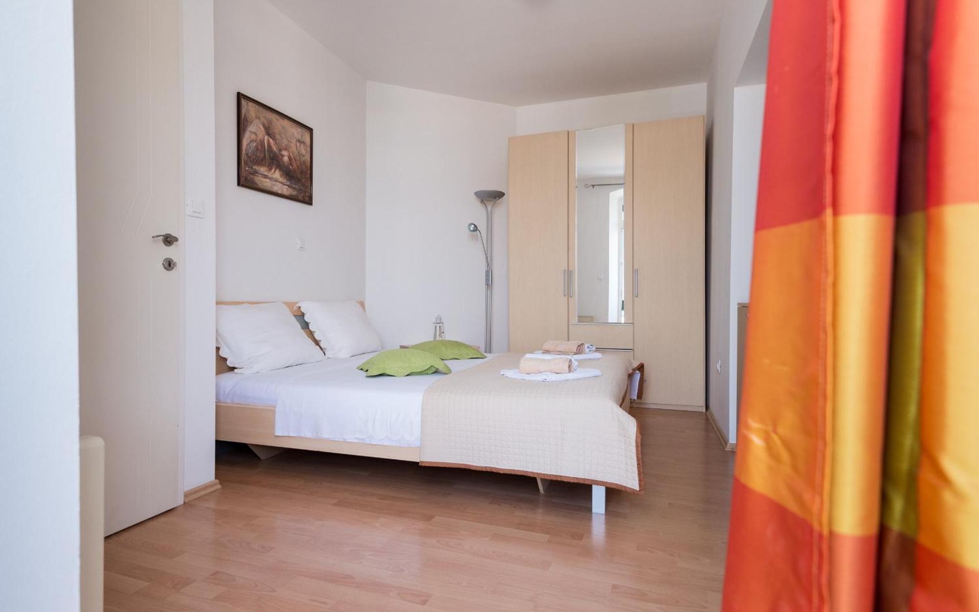 Apartments La Vitta - Ante I Matija Makarska Room photo