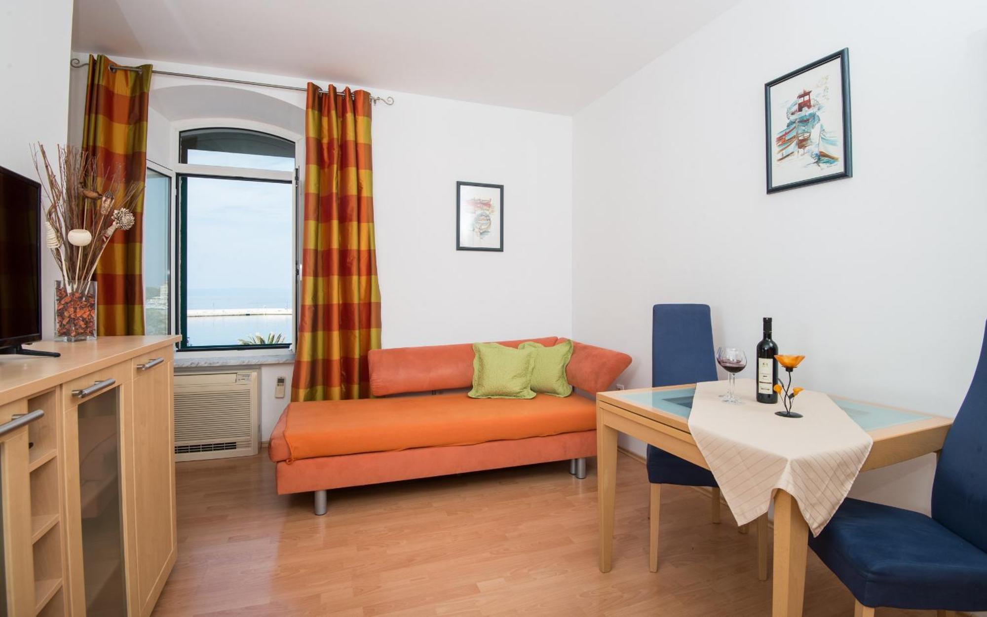 Apartments La Vitta - Ante I Matija Makarska Room photo