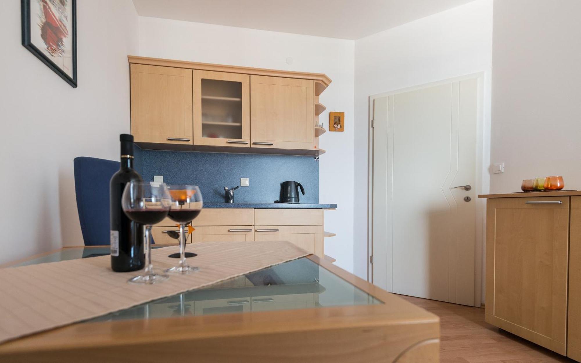 Apartments La Vitta - Ante I Matija Makarska Room photo